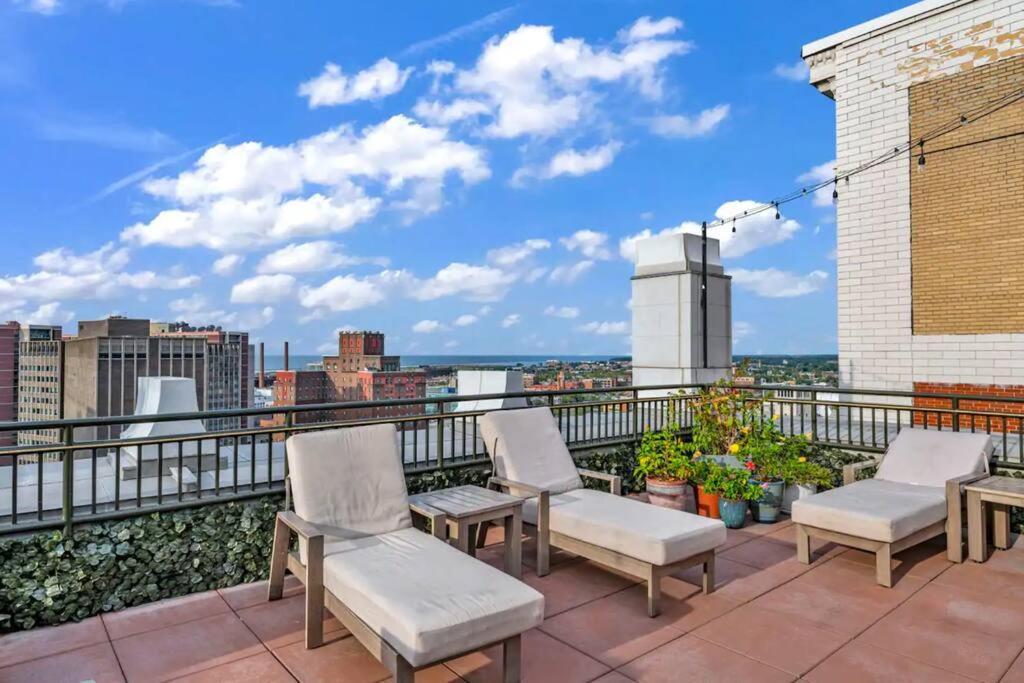 Heart Of Dt - Pool & Steam At Playhouse Square 315 Apartamento Cleveland Exterior foto
